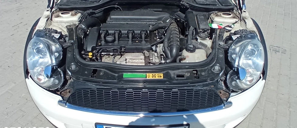 MINI Cooper S cena 27999 przebieg: 175000, rok produkcji 2010 z Września małe 562